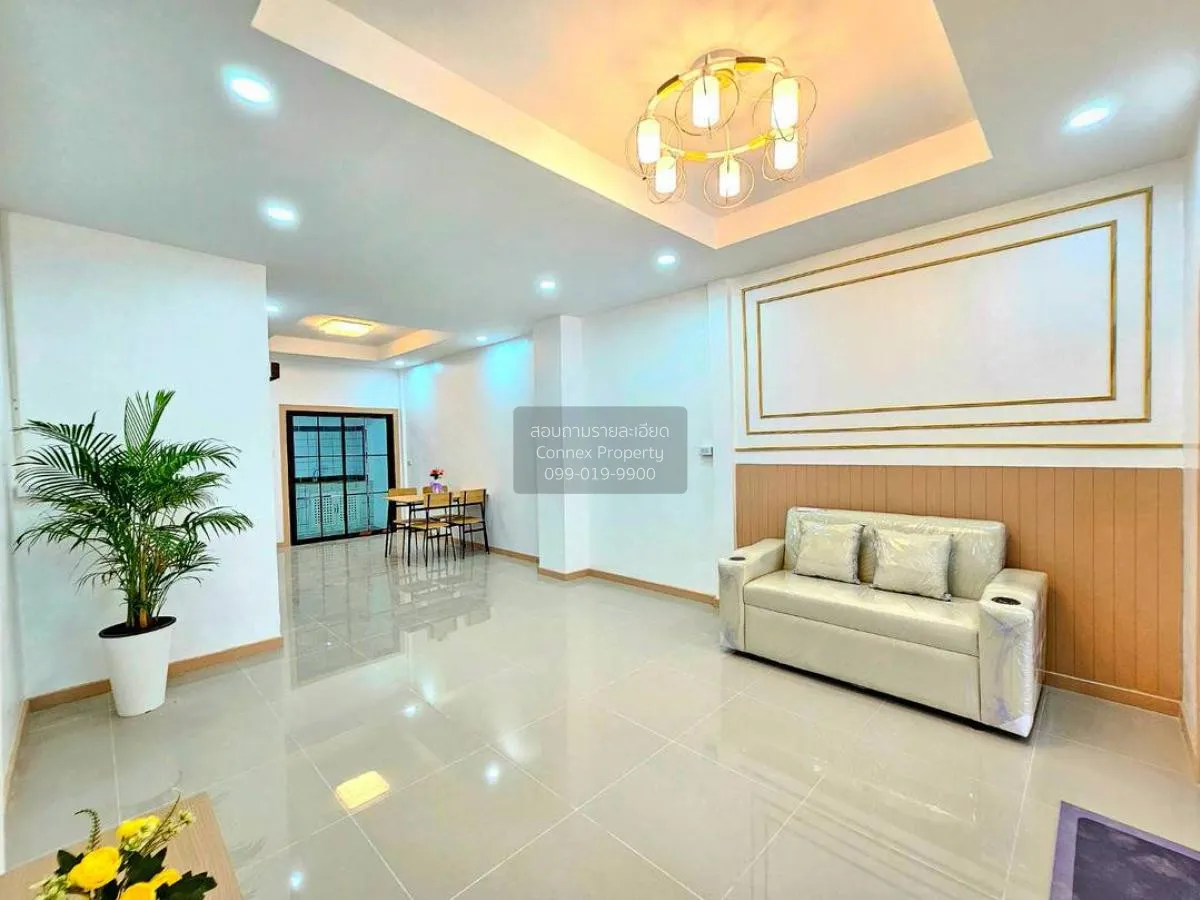 ขายทาวน์เฮ้าส์/ทาวน์โฮม  ช. รุ่งเรือง 6 รีโนเวทใหม่ บางรักพัฒนา บ