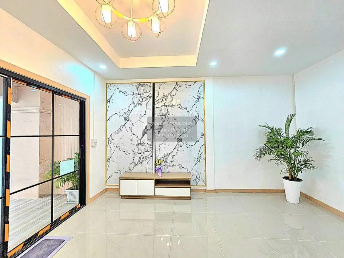 ขายทาวน์เฮ้าส์/ทาวน์โฮม  ช. รุ่งเรือง 6 รีโนเวทใหม่ บางรักพัฒนา บ