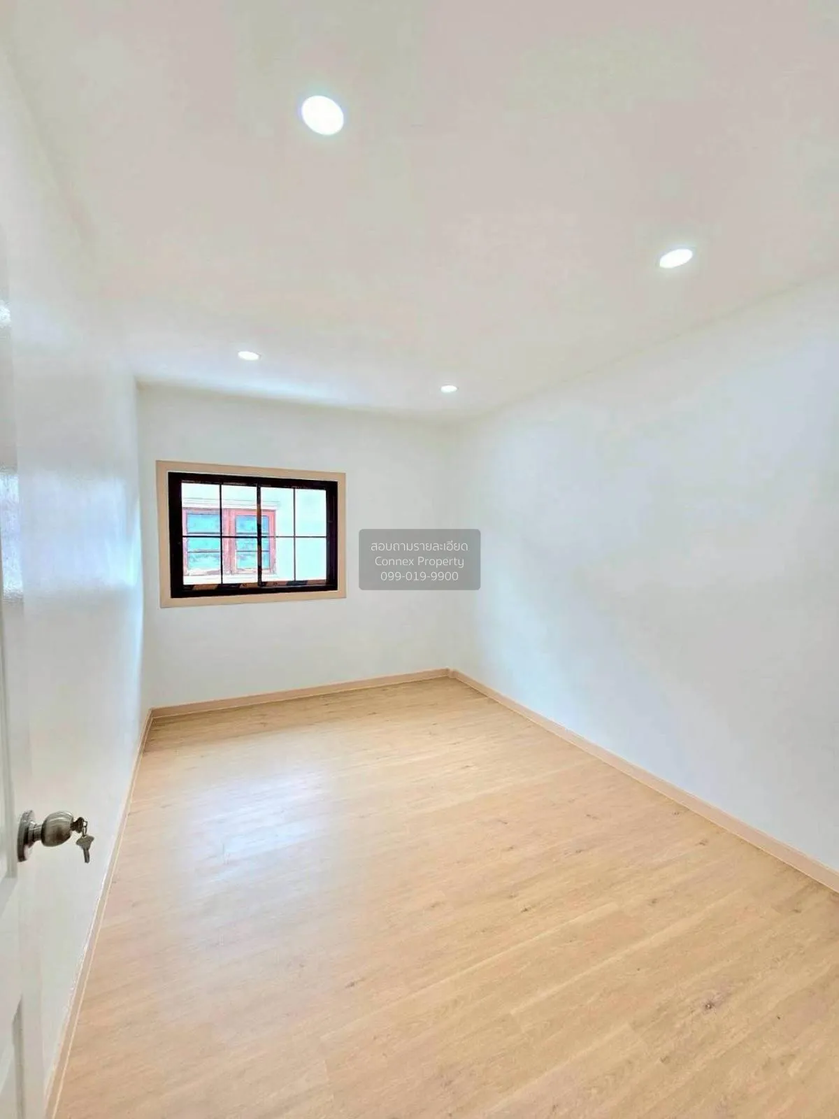 ขายทาวน์เฮ้าส์/ทาวน์โฮม  ช. รุ่งเรือง 6 รีโนเวทใหม่ บางรักพัฒนา บ