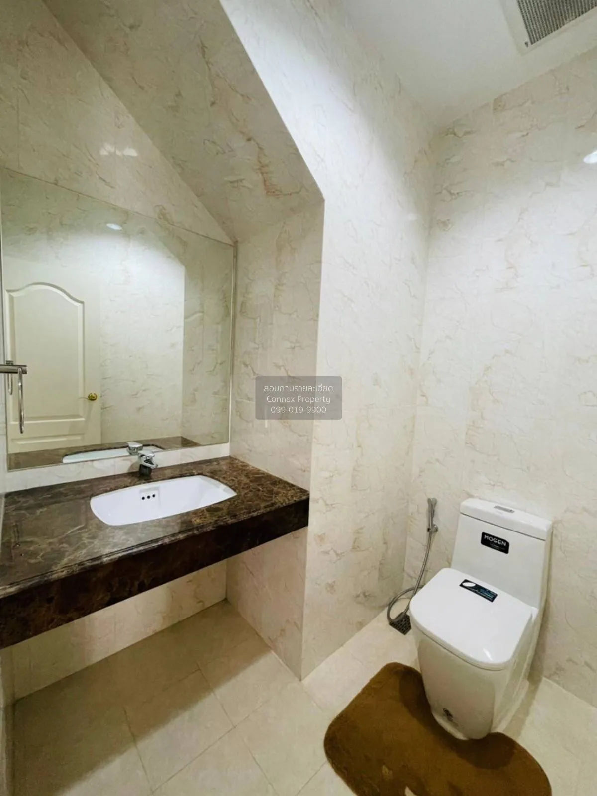 For Sale Townhouse/Townhome  , The Wellington Townhome Srinakarin