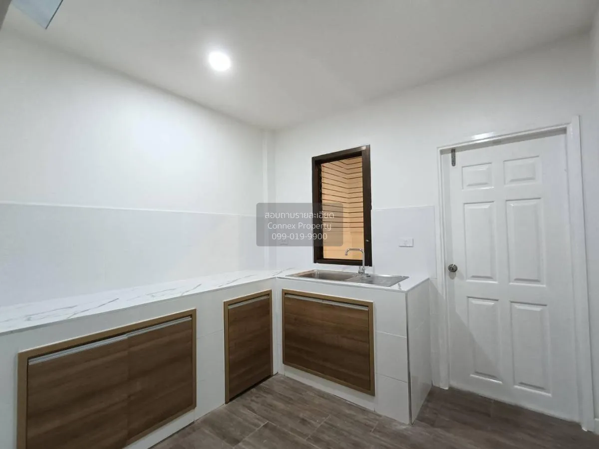 ขายทาวน์เฮ้าส์/ทาวน์โฮม  ทิพย์พิมาน บ้านริมคลอง รีโนเวทใหม่ เสาธง