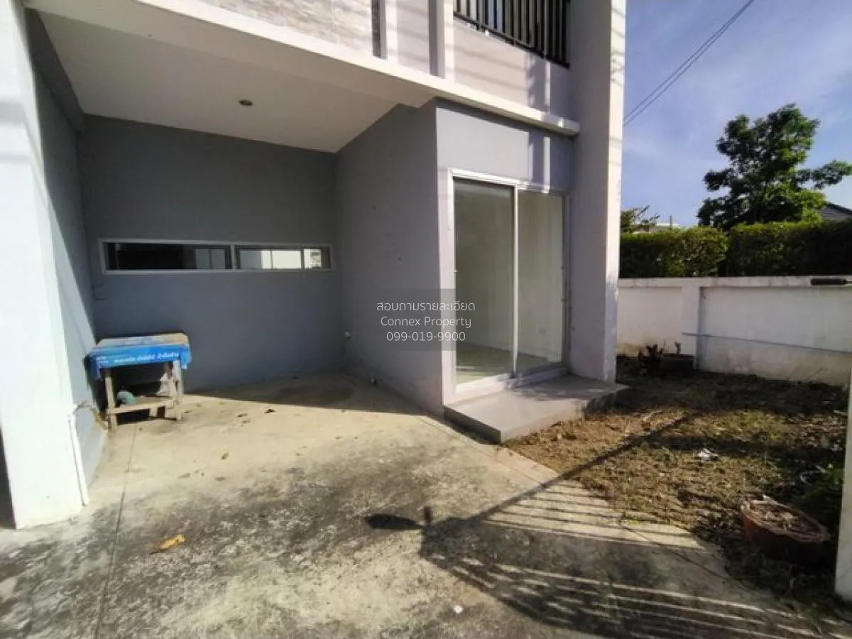 For Sale Townhouse/Townhome  , Metrotown 3 Huai Wang Nong , corne 2