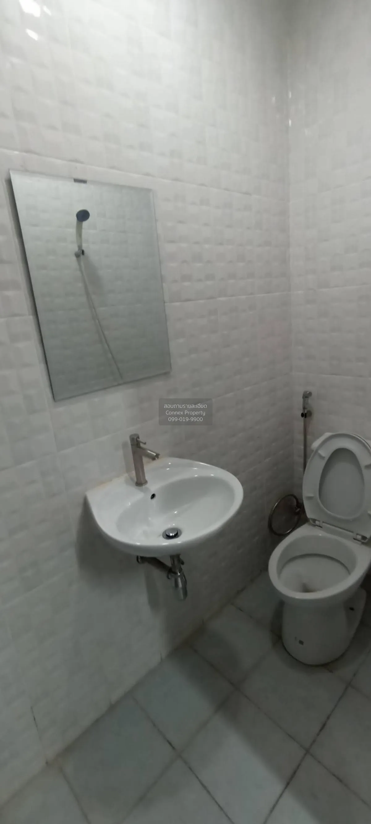 For Rent Hometown Office Lat Phrao Soi 128/1 160 sq.m. , Khlong C