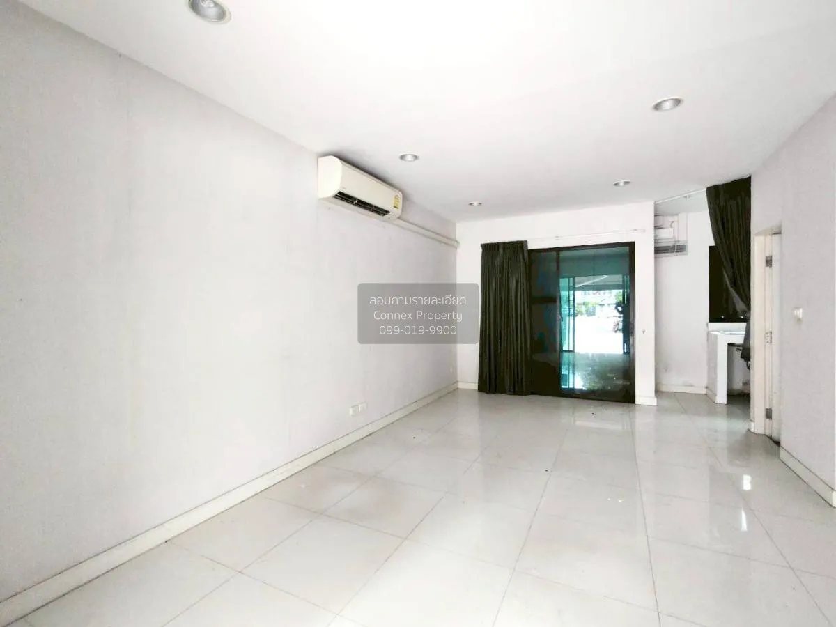 For Sale Townhouse/Townhome  , BAAN KLANG MUANG NGAMWONGWAN , riv