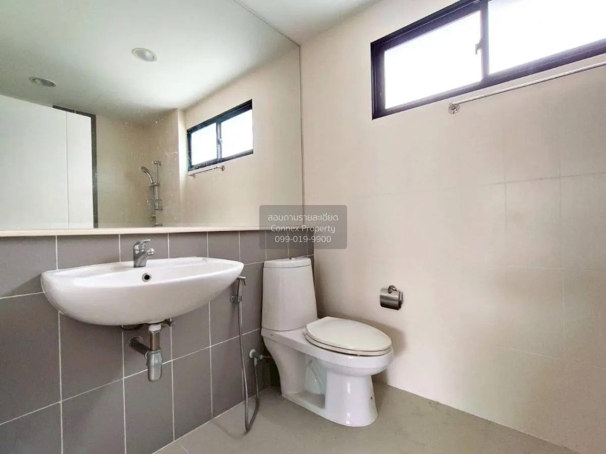 For Sale Townhouse/Townhome  , BAAN KLANG MUANG NGAMWONGWAN , riv