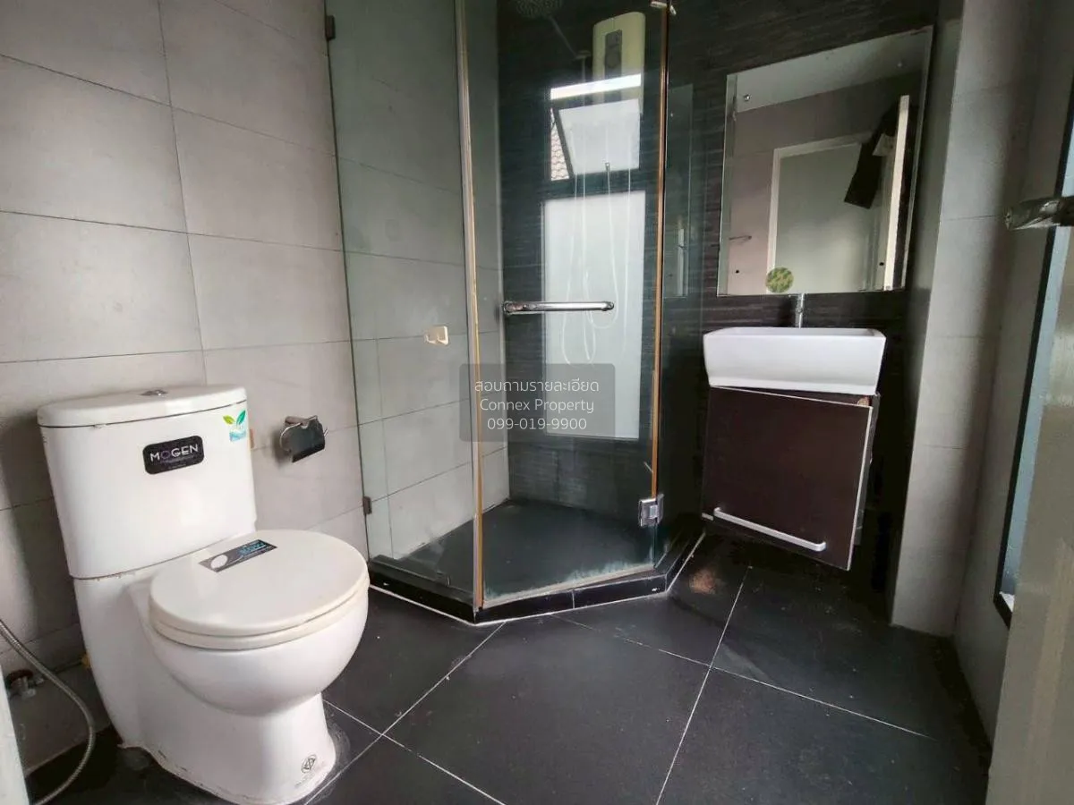 For Sale House , Warabodin Rangsit Klong 3 , wide frontage , Khlo