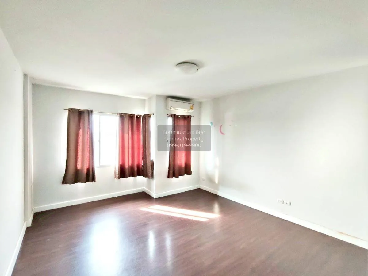 For Sale Townhouse/Townhome  , TOWN PLUS PRACHAUTHIT , wide front