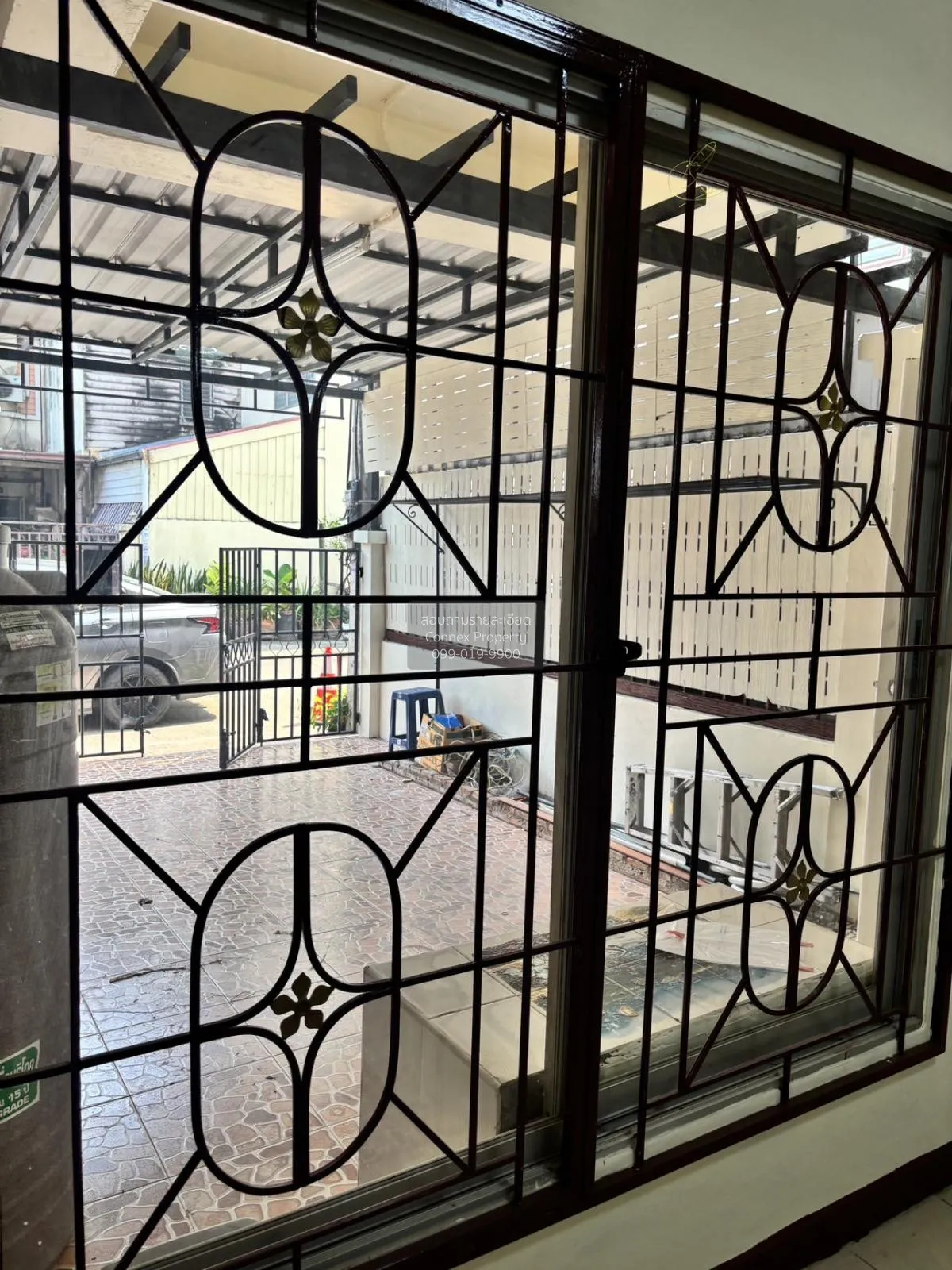 ขายทาวน์เฮ้าส์/ทาวน์โฮม  บ้านเบญจทรัพย์ รังสิต - คลอง 6 หน้ากว้าง 4