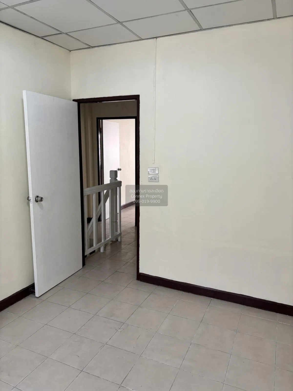 ขายทาวน์เฮ้าส์/ทาวน์โฮม  บ้านเบญจทรัพย์ รังสิต - คลอง 6 หน้ากว้าง