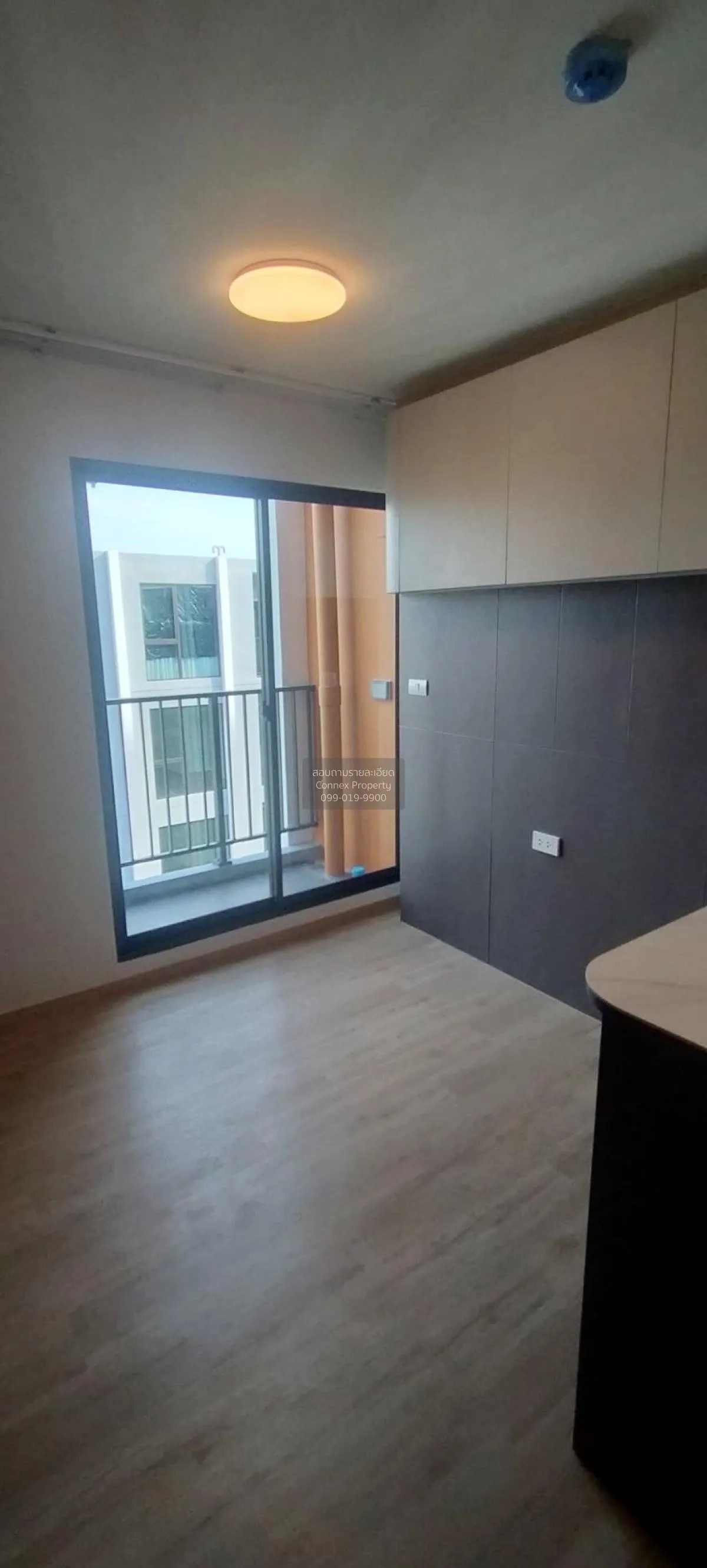 เช่าคอนโด  ฟีล คอนโด ลาดพร้าว 122 MRT-ลาดพร้าว 101 (สายสีเหลือง) 