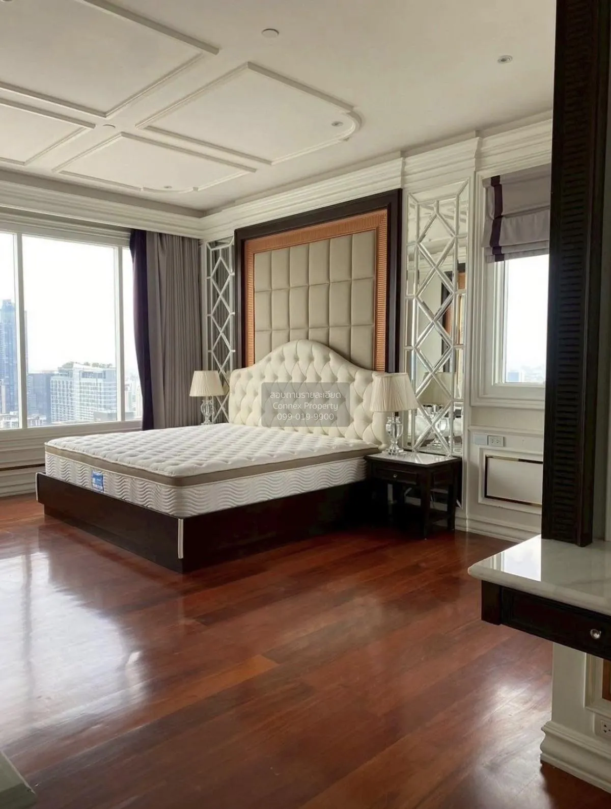For Rent Condo , Q Asoke , nice view , high floor , corner unit , 3