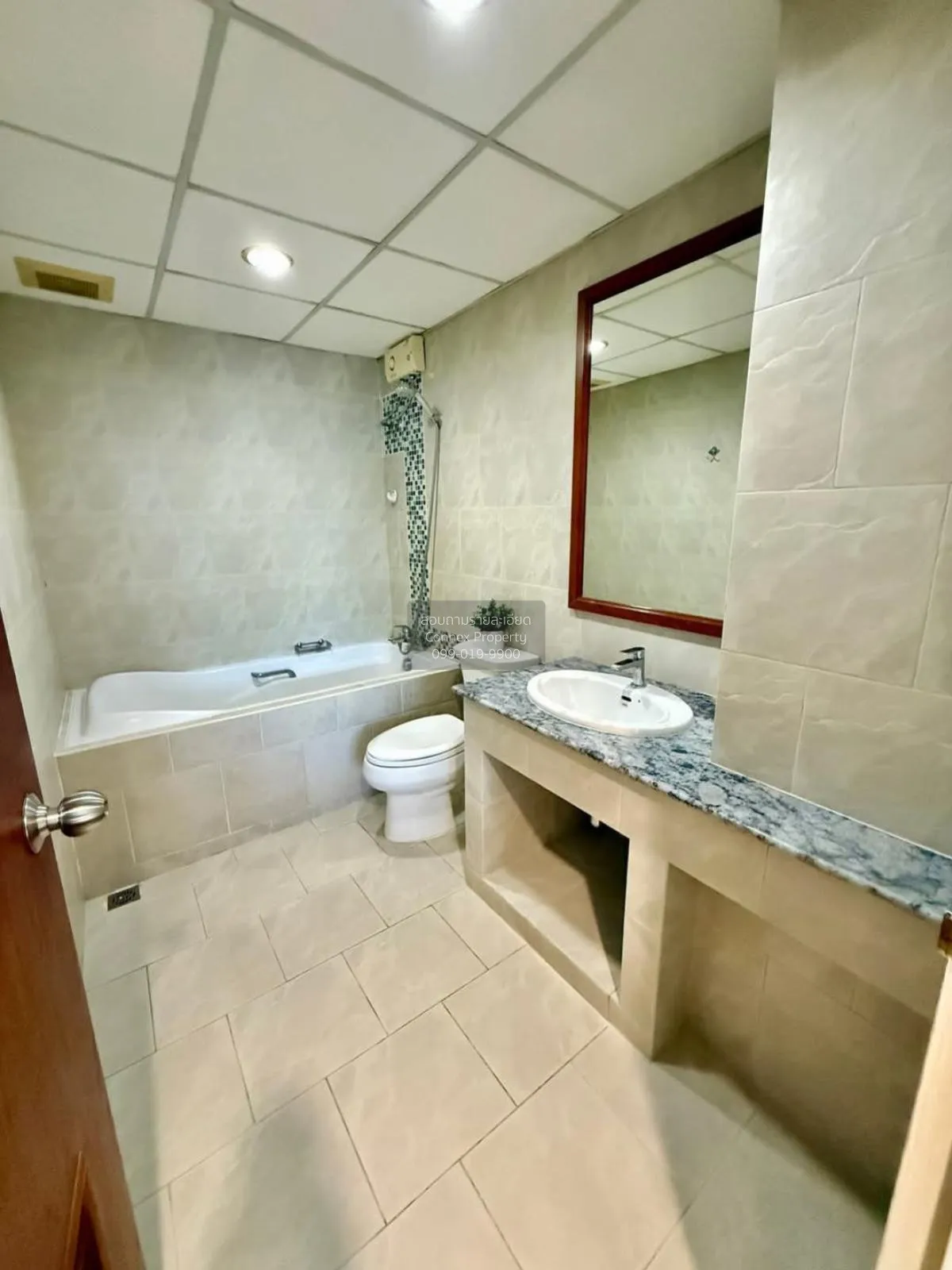 เช่าคอนโด  ท๊อปวิว ทาวเวอร์ วิวแม่น้ำ BTS-ทองหล่อ คลองตันเหนือ เข