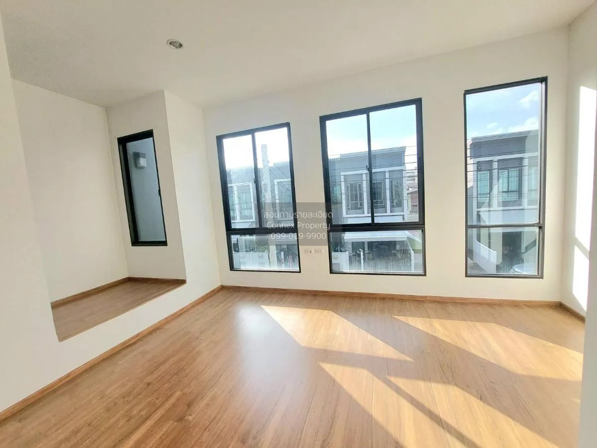 ขายทาวน์เฮ้าส์/ทาวน์โฮม  พลีโน่ สุขสวัสดิ์ 70  ห้องมุม หน้ากว้าง 