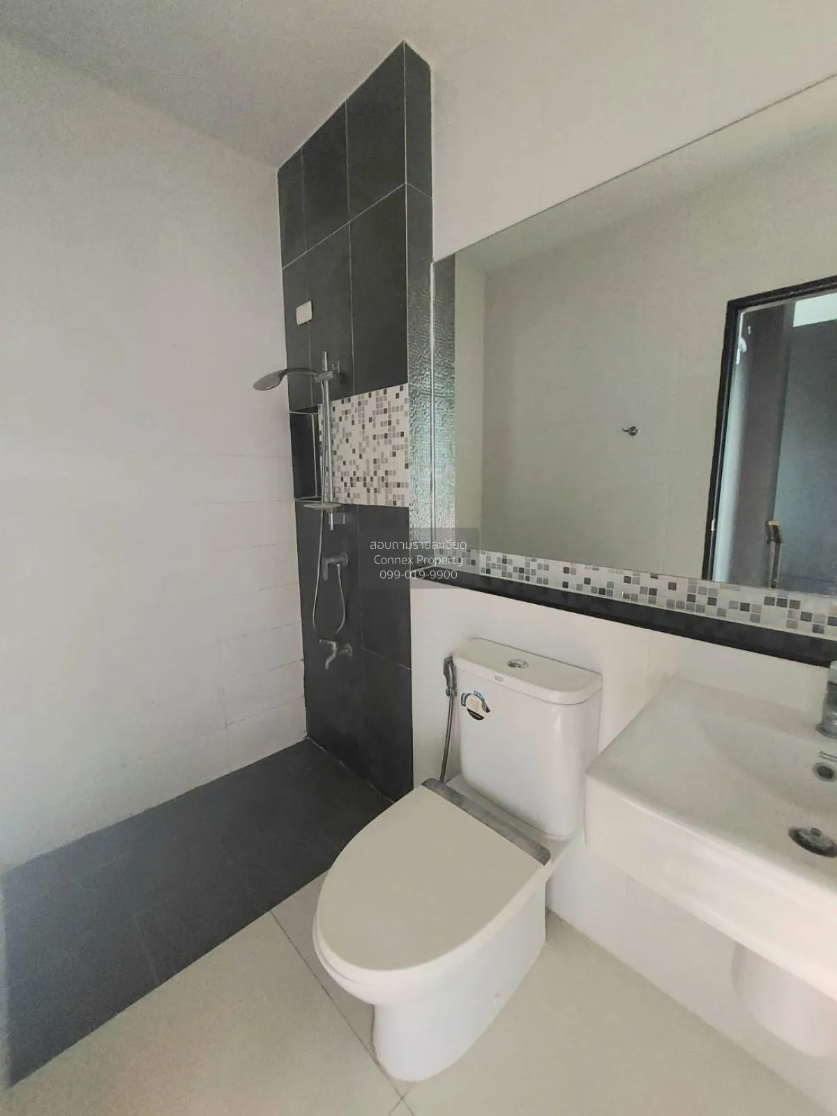 ขายทาวน์เฮ้าส์/ทาวน์โฮม  พลีโน่ สุขสวัสดิ์ 70  ห้องมุม หน้ากว้าง 