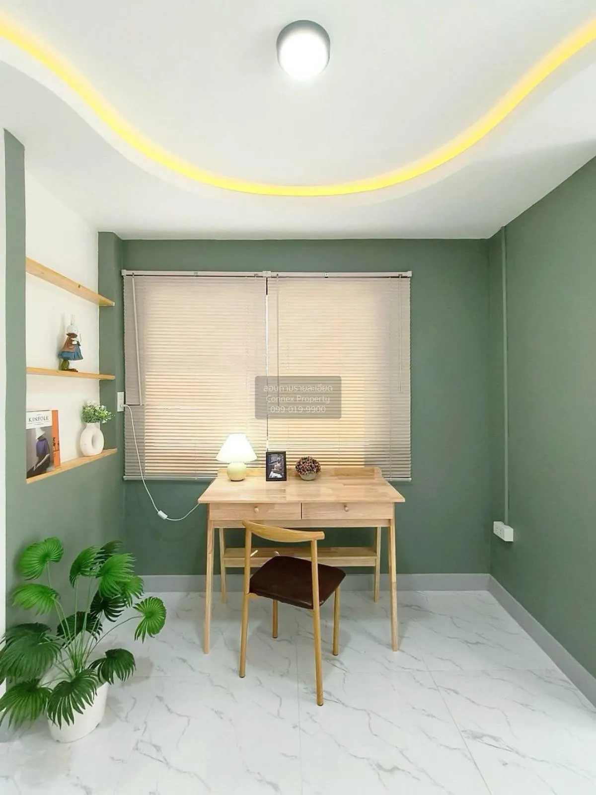 For Sale Townhouse/Townhome  , K.C. Ramindra 1 , corner unit , ne