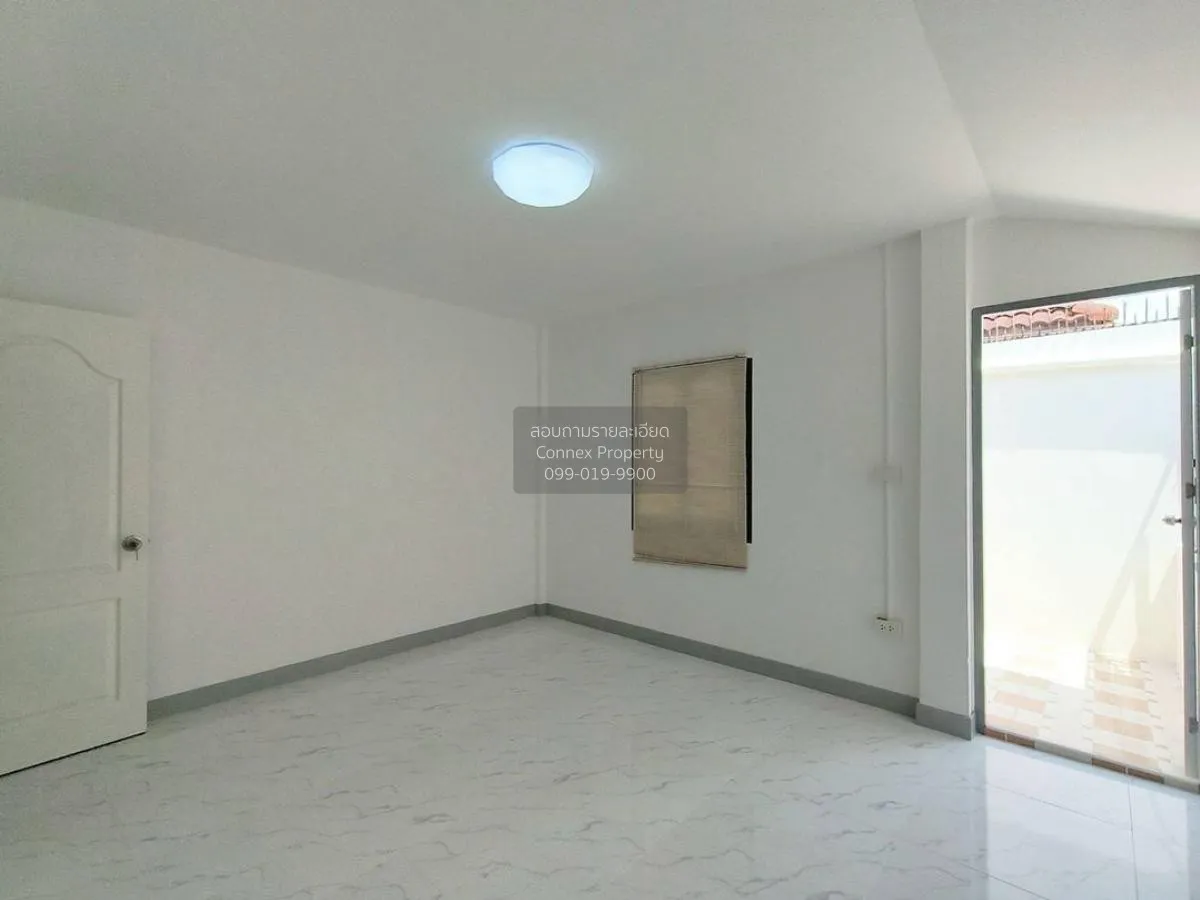 For Sale Townhouse/Townhome  , K.C. Ramindra 1 , corner unit , ne