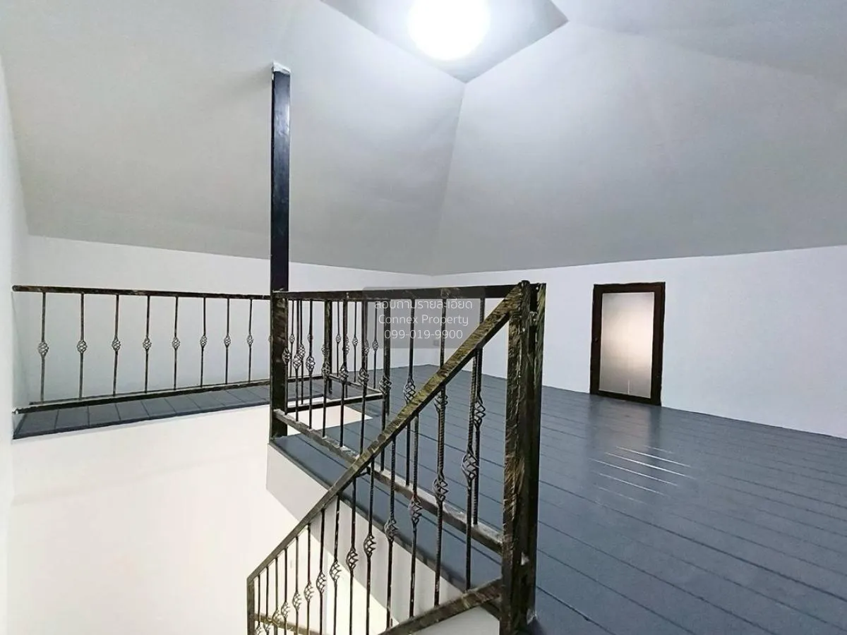 For Sale Townhouse/Townhome  , K.C. Ramindra 1 , corner unit , ne