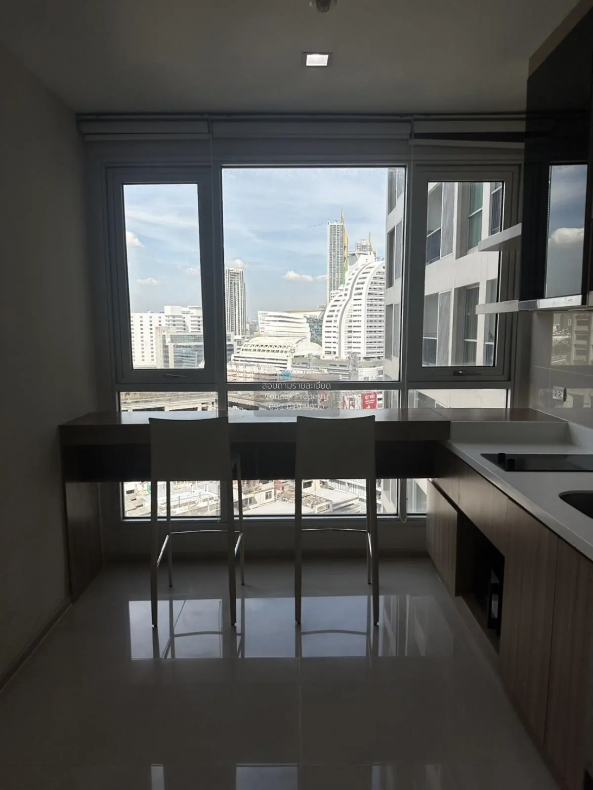 เช่าคอนโด  ริทึ่ม สาทร BTS-สะพานตากสิน ทุ่งมหาเมฆ เขต สาทร กรุงเท