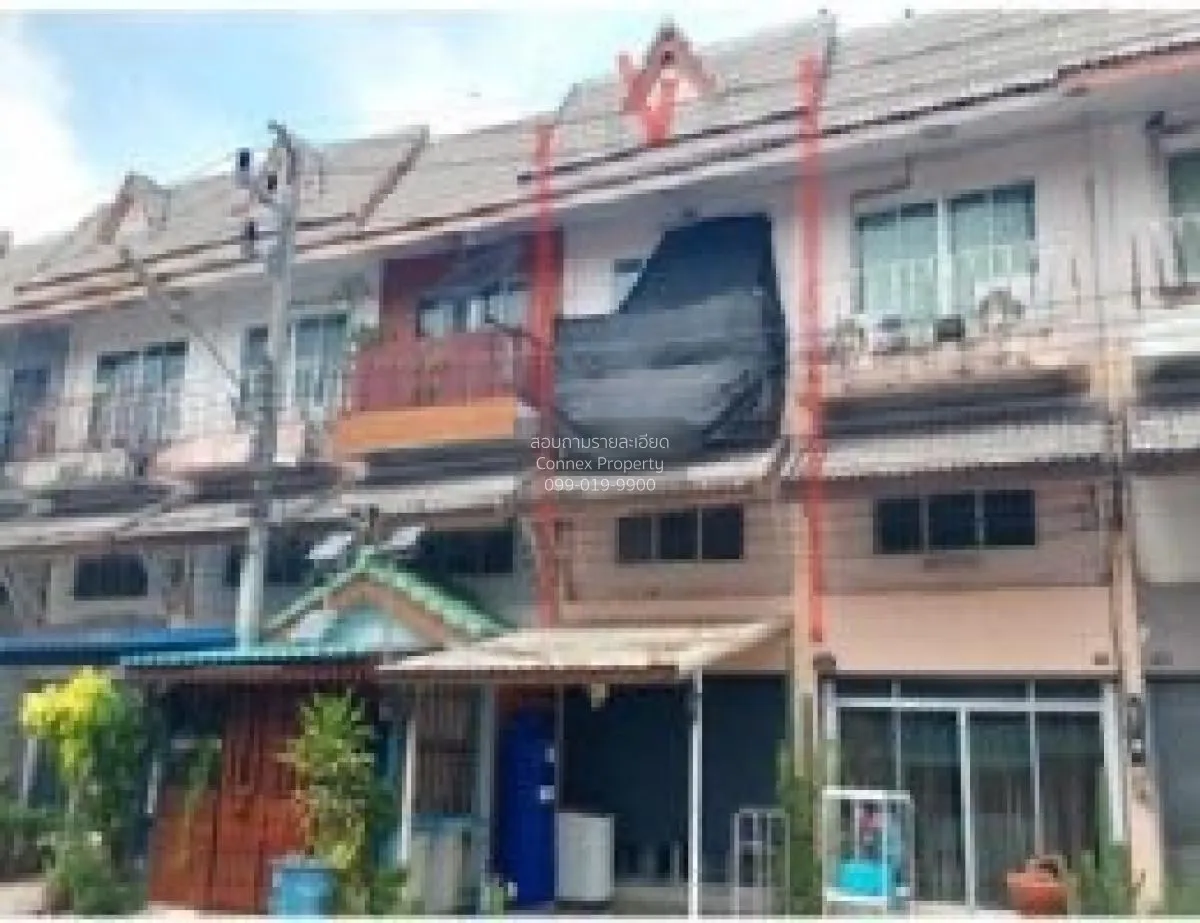 For Sale Commercial Building , Baan Phatthararom 2 , Lat Lum Kaeo 1