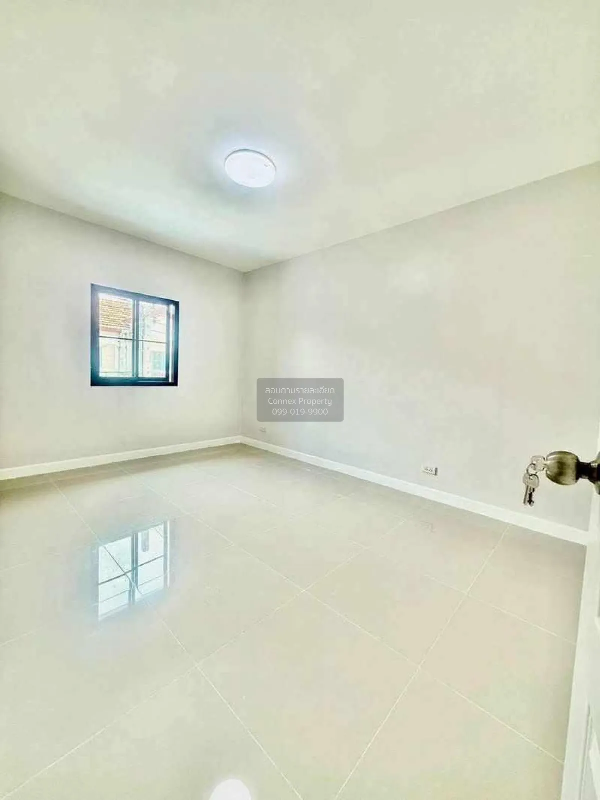 For Sale Townhouse/Townhome  , Lio Wongwaen-Pinklao , newly renov