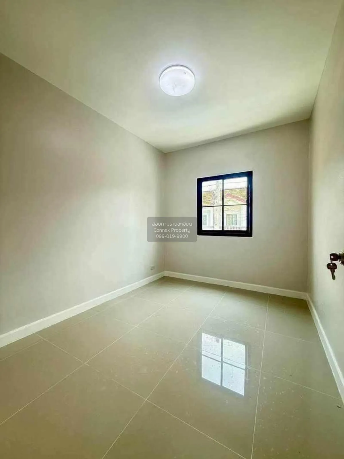 For Sale Townhouse/Townhome  , Lio Wongwaen-Pinklao , newly renov