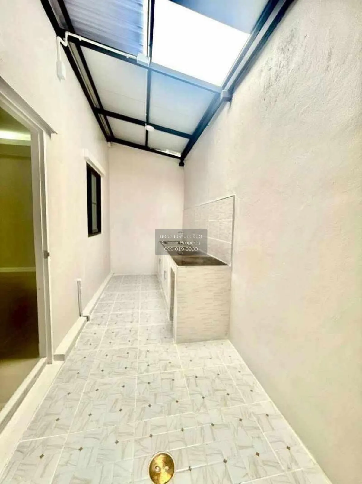 For Sale Townhouse/Townhome  , Lio Wongwaen-Pinklao , newly renov