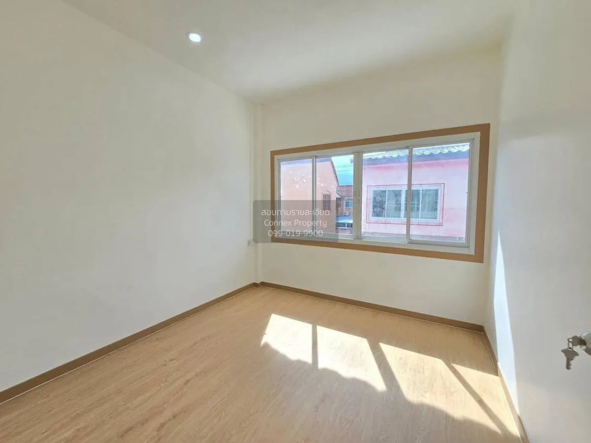 For Sale Townhouse/Townhome  , Asia Home Town , newly renovated ,