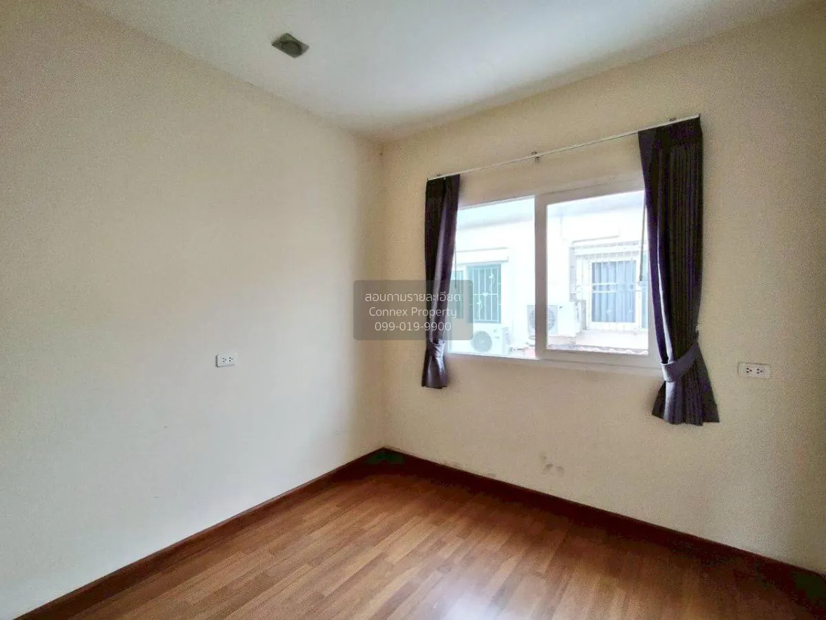 ขายทาวน์เฮ้าส์/ทาวน์โฮม  โกลเด้น ทาวน์ วัชรพล-สุขาภิบาล 5 ออเงิน 