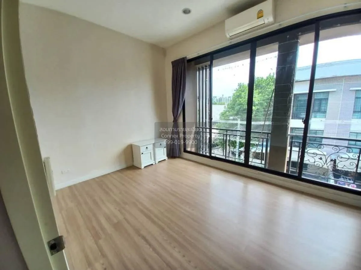 For Sale Townhouse/Townhome  , BAAN KLANG MUANG NAWAMIN 42 , wide