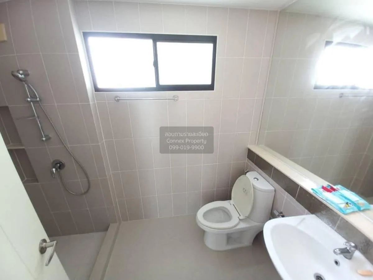 For Sale Townhouse/Townhome  , BAAN KLANG MUANG NAWAMIN 42 , wide