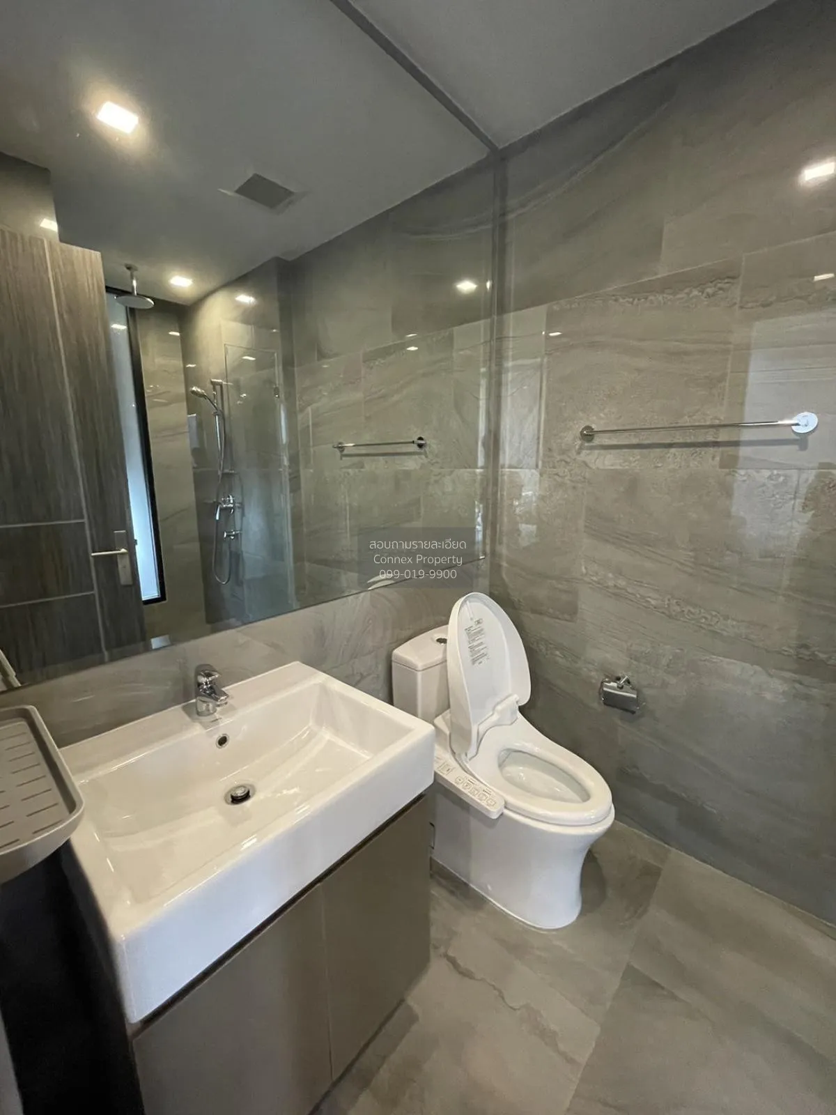 For Sale Condo , Ideo Q Victory , BTS-Victory Monument , Thanon P