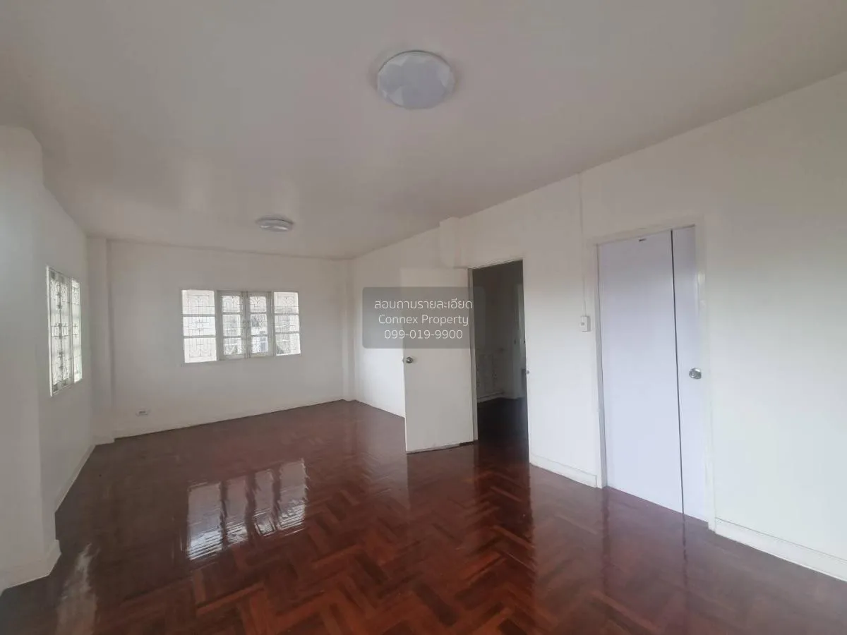 For Sale House , Baan Sirintra Romklao - Suvarnabhumi , Khlong Sa