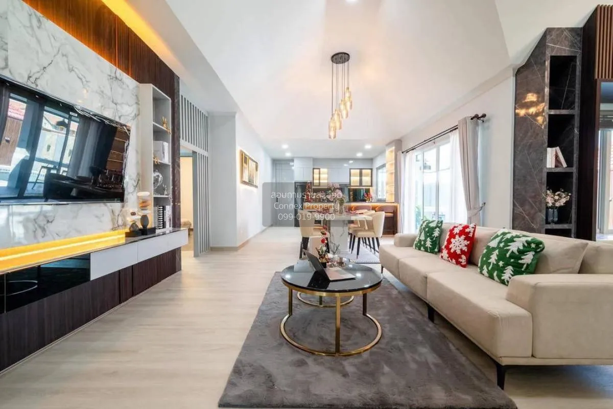 For Sale House , Pattaya Hill 2 , nice view , wide frontage , Mue 4