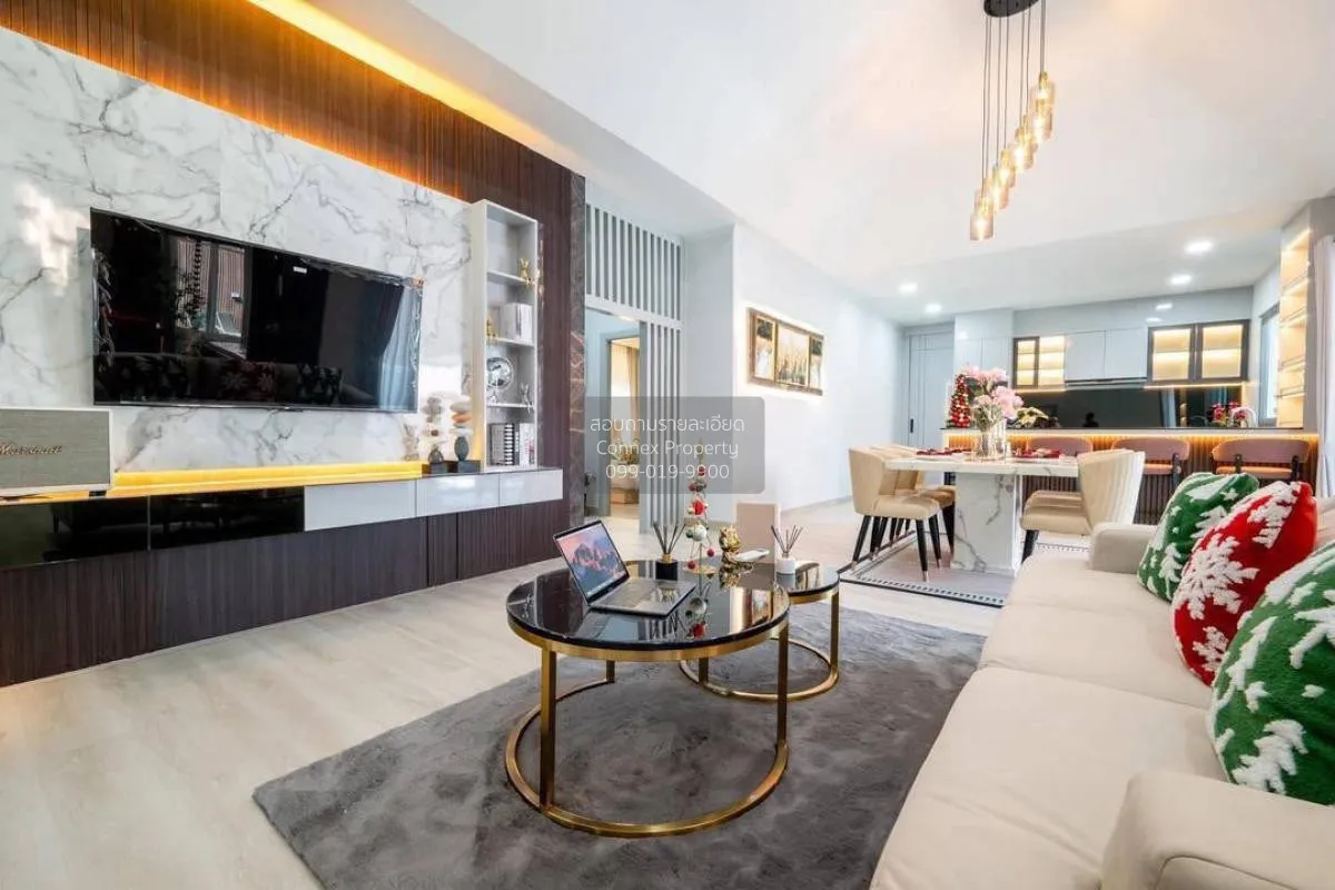 For Sale House , Pattaya Hill 2 , nice view , wide frontage , Mue