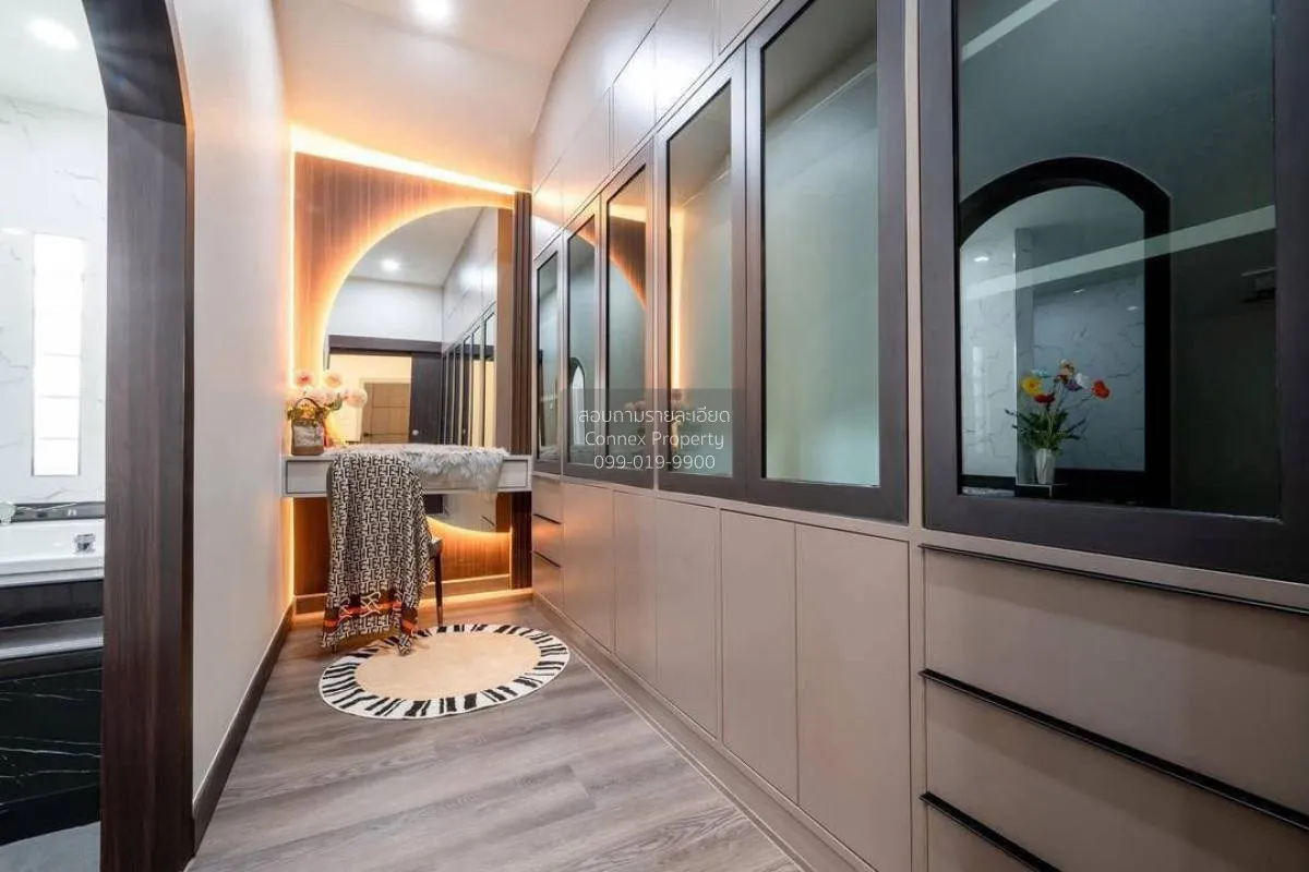 For Sale House , Pattaya Hill 2 , nice view , wide frontage , Mue