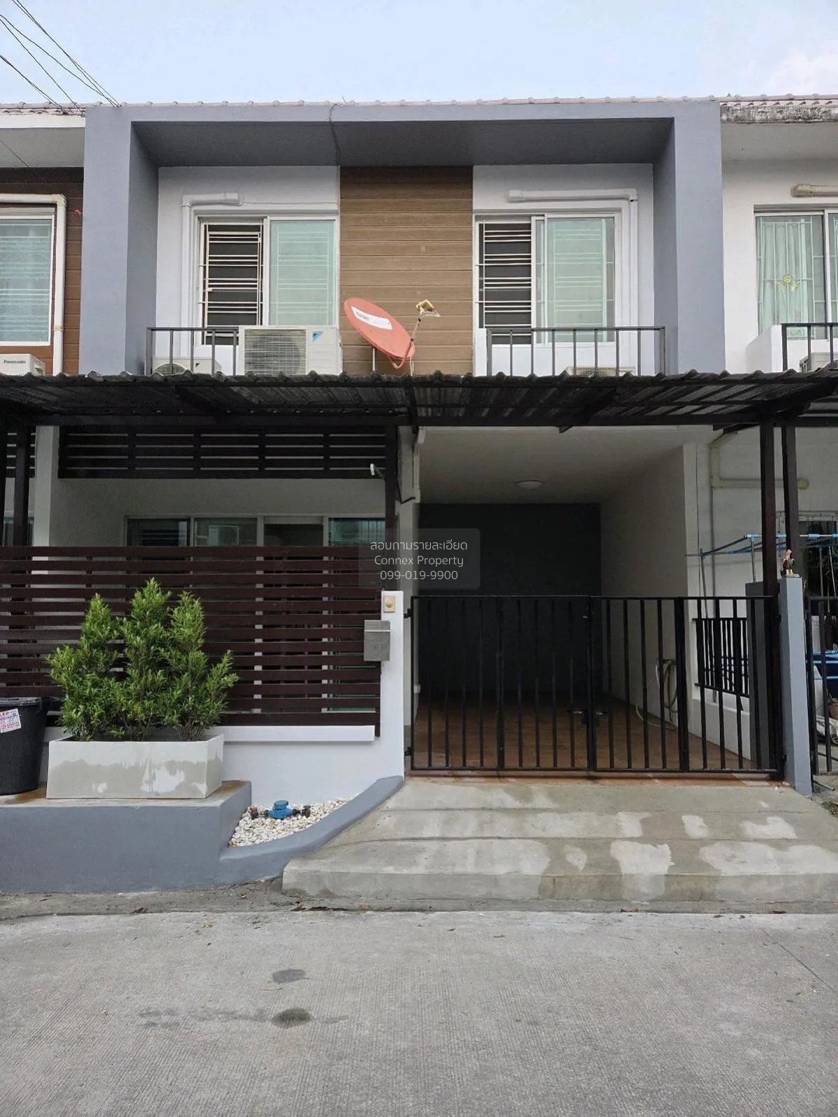 เช่าทาวน์เฮ้าส์/ทาวน์โฮม  เดอะ คัลเลอร์ส พรีเมียม บางนา กม.8 บางพ 1