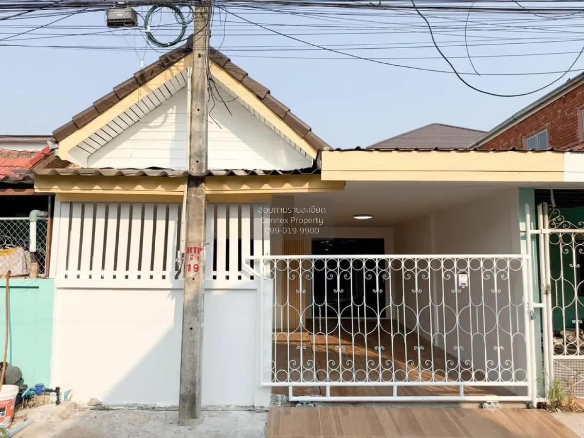 For Sale Townhouse Khao Noi Pattaya , wide frontage , newly renov 3