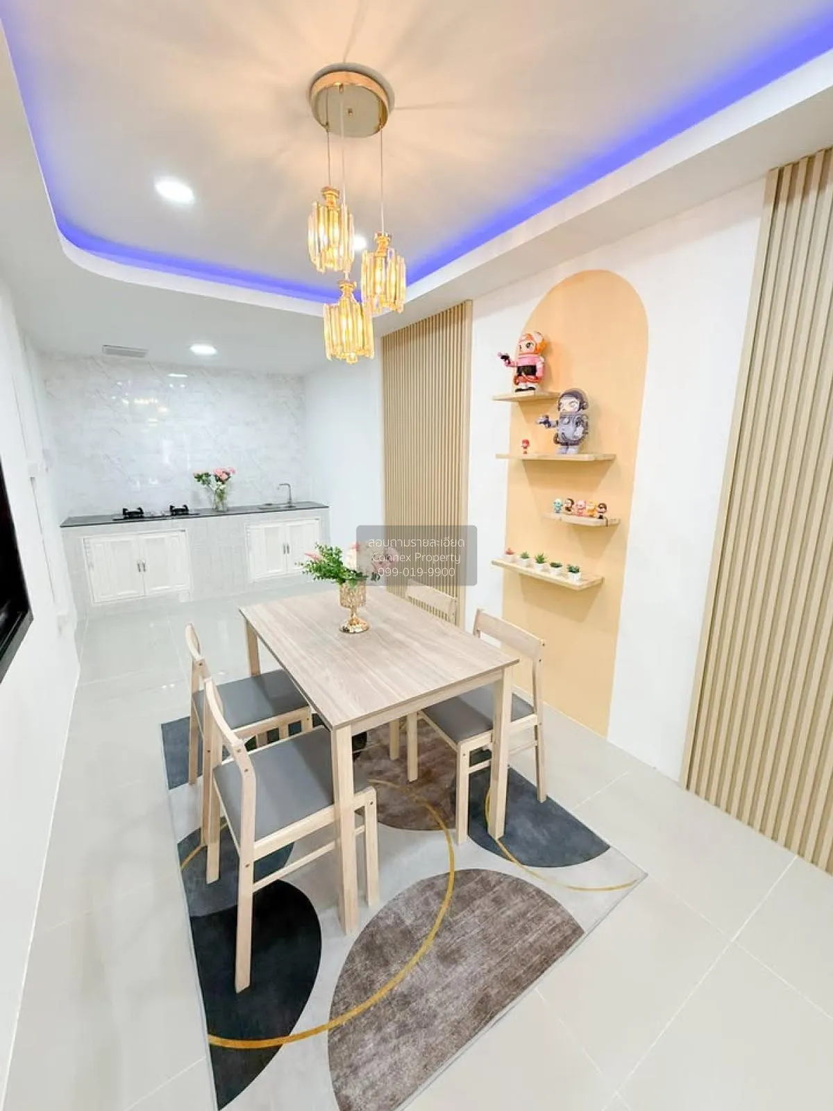 For Sale Townhouse Khao Noi Pattaya , wide frontage , newly renov