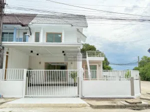 ขายทาวน์เฮ้าส์/ทาวน์โฮม  บ้านบัวทอง 4 บ้านกล้วย-ไทรน้อย ห้องมุม รีโนเวทใหม่ พิมลราช บางบัวทอง นนทบุรี CX-122881