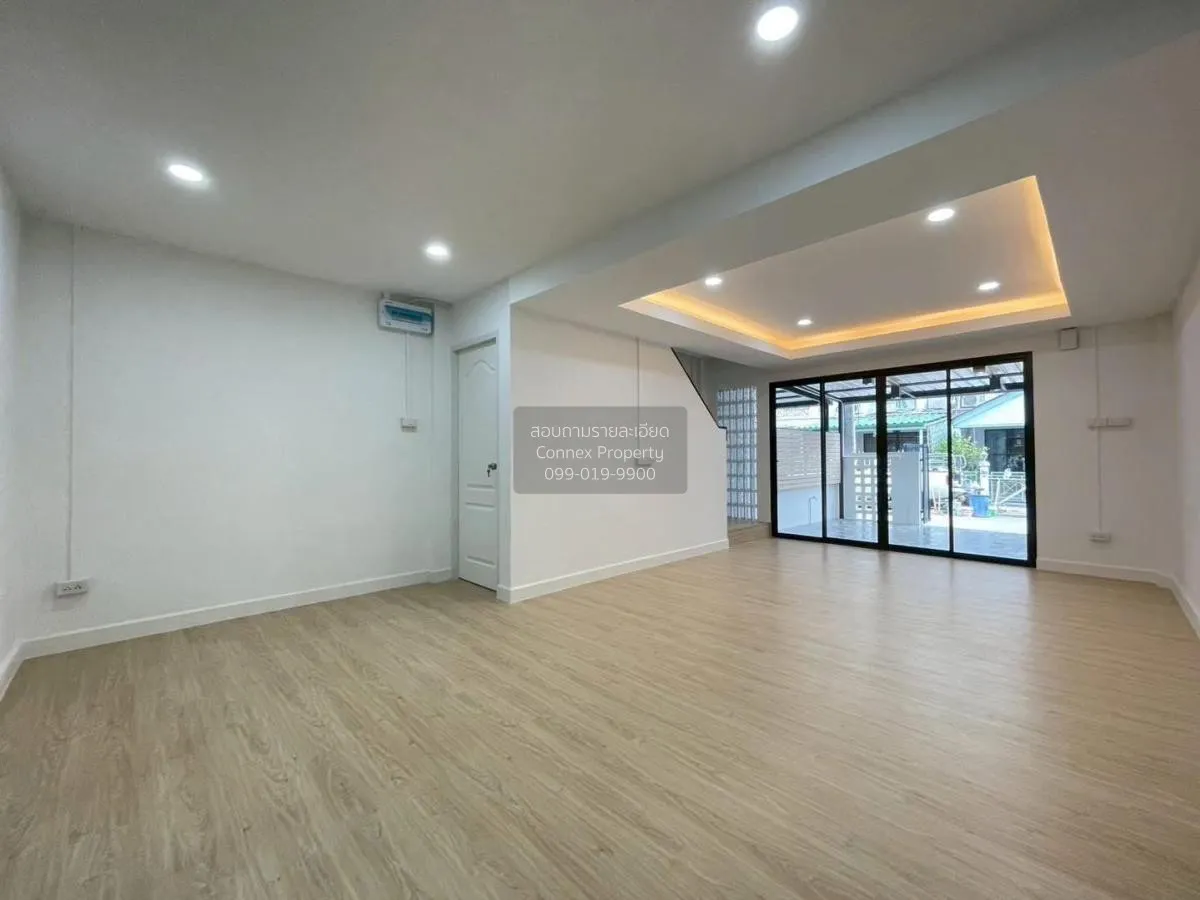 For Sale Townhouse/Townhome  , Baan Buathong 4 Baan Kluay-Sai Noi 4
