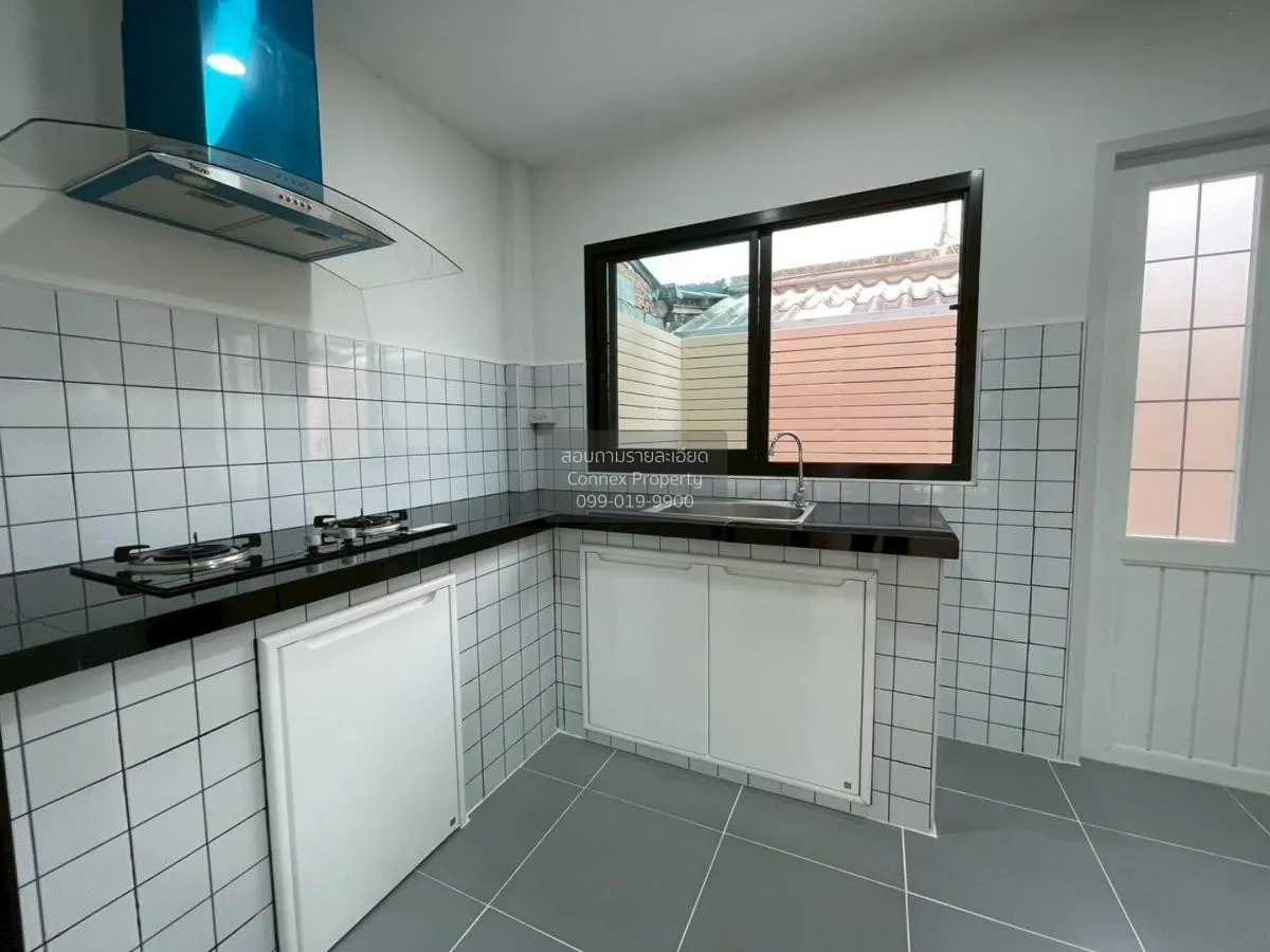 For Sale Townhouse/Townhome  , Baan Buathong 4 Baan Kluay-Sai Noi