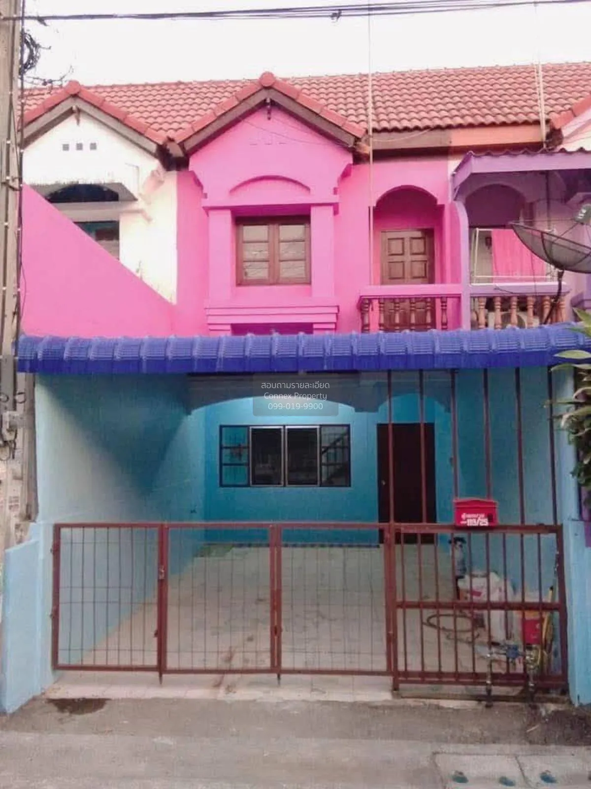 For Sale Townhouse/Townhome  , Baan Tabthong , Bang Bo , Bang Sao 1