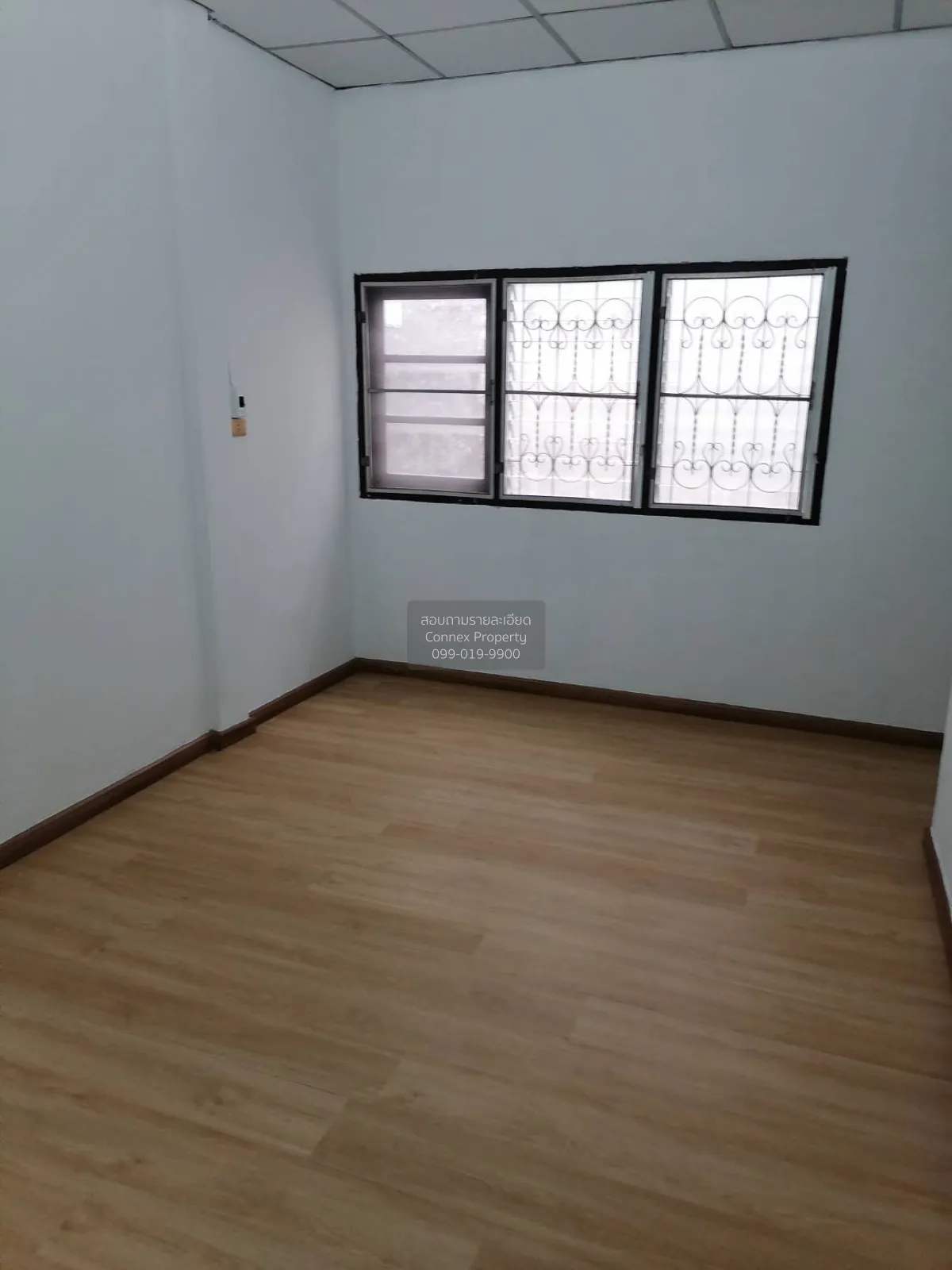 For Sale Townhouse/Townhome  , Baan Tabthong , Bang Bo , Bang Sao