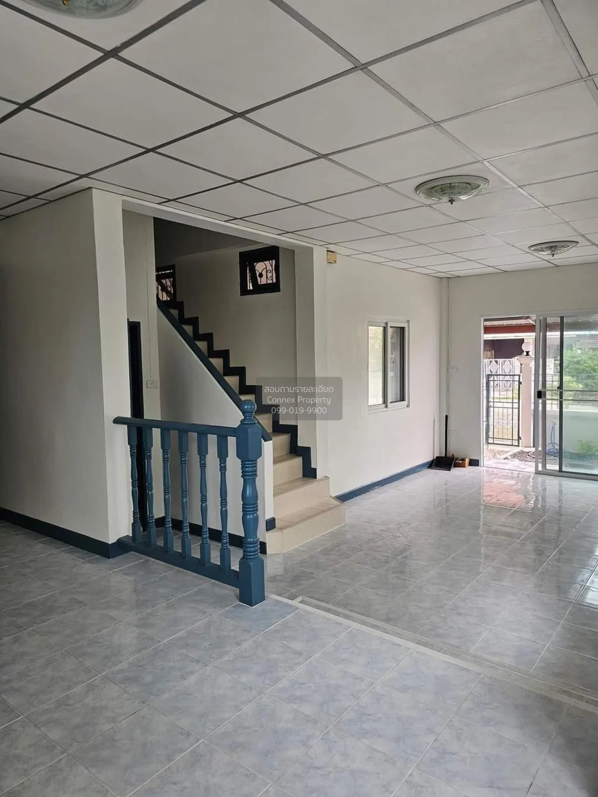 ขายทาวน์เฮ้าส์/ทาวน์โฮม  บ้านแพรมาพร รังสิตคลอง 11 ห้องมุม บึงน้ำ