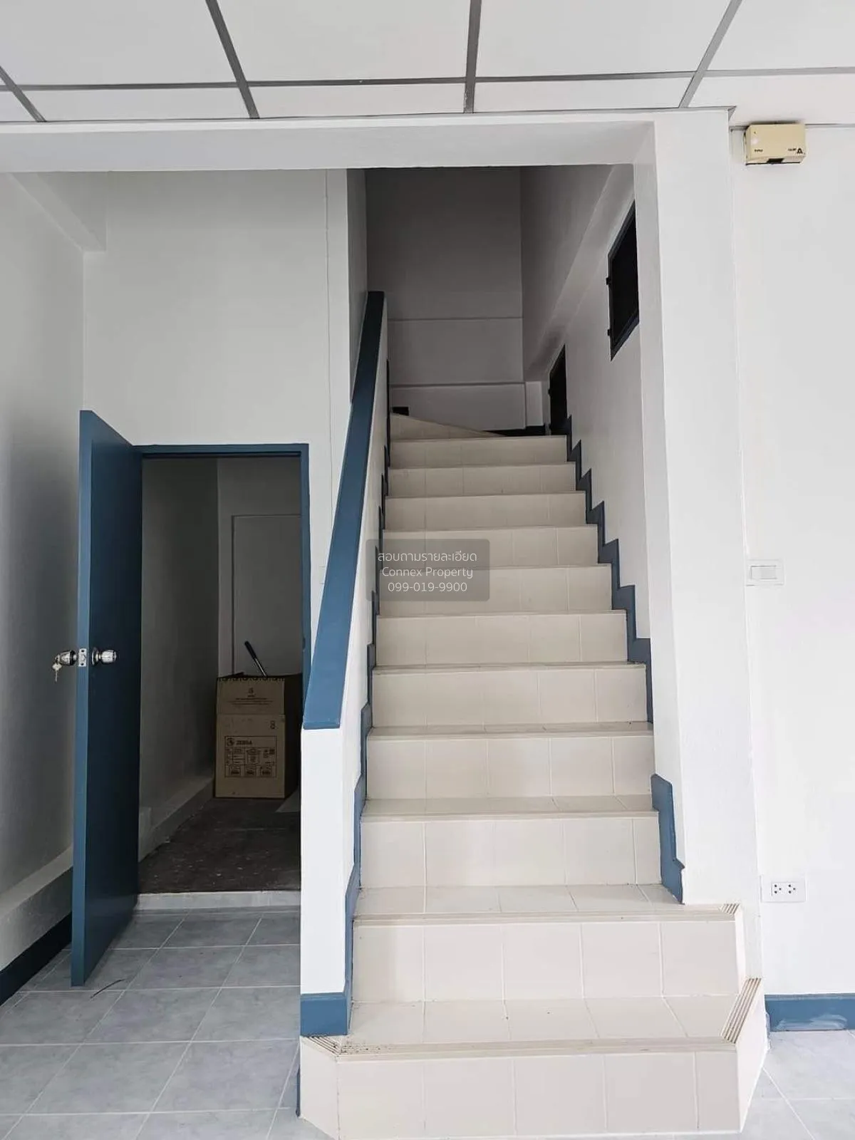 ขายทาวน์เฮ้าส์/ทาวน์โฮม  บ้านแพรมาพร รังสิตคลอง 11 ห้องมุม บึงน้ำ