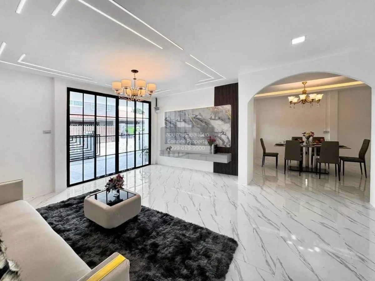 For Sale House in Khao Talo, Pattaya , nice view , corner unit ,  4