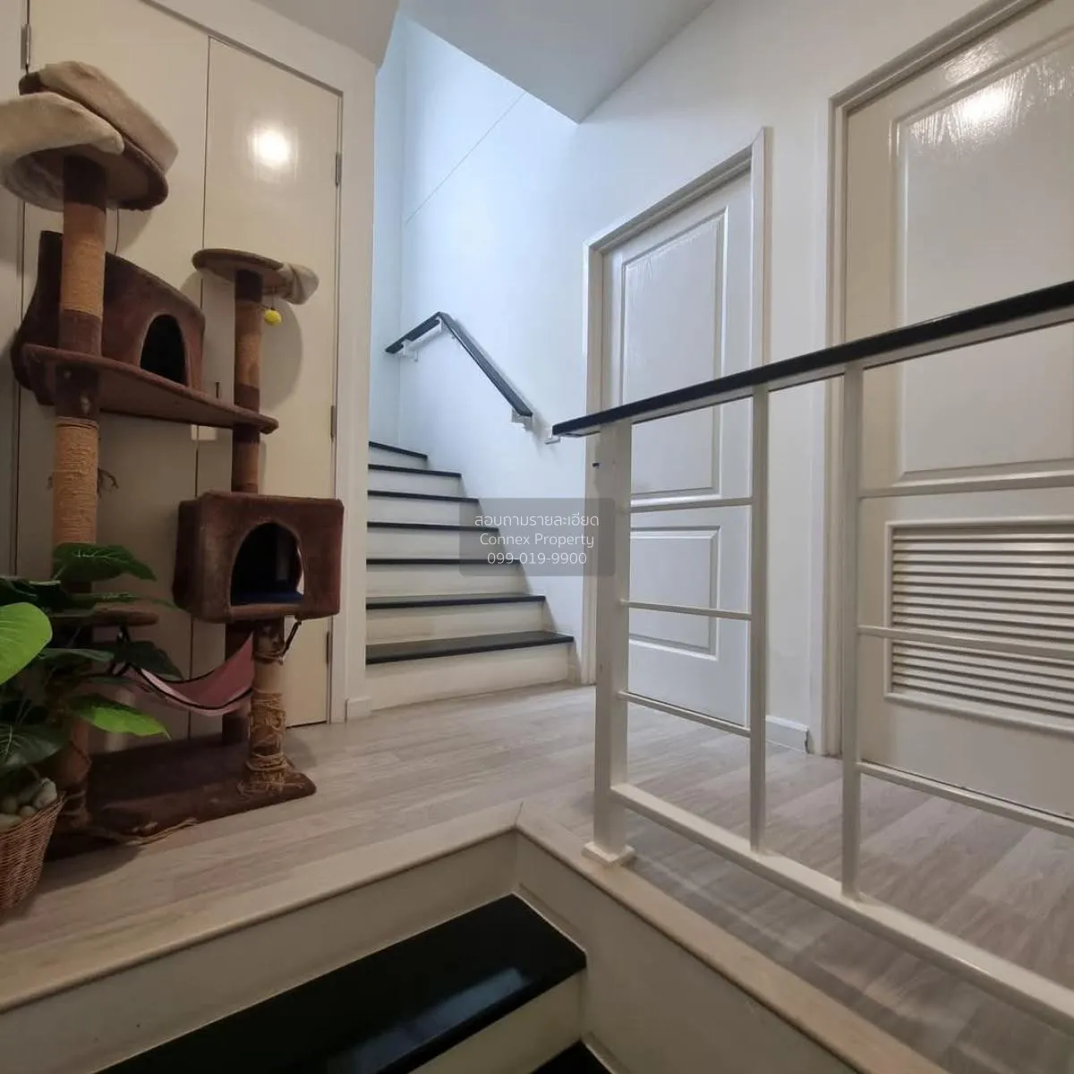 For Sale Townhouse/Townhome  , Patio Srinakarin - Rama 9 , Hua Ma