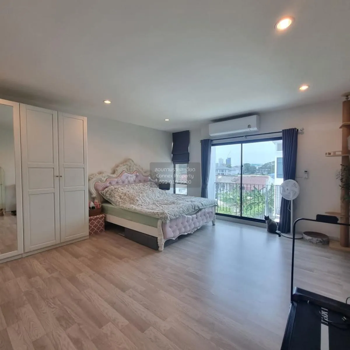 For Sale Townhouse/Townhome  , Patio Srinakarin - Rama 9 , Hua Ma