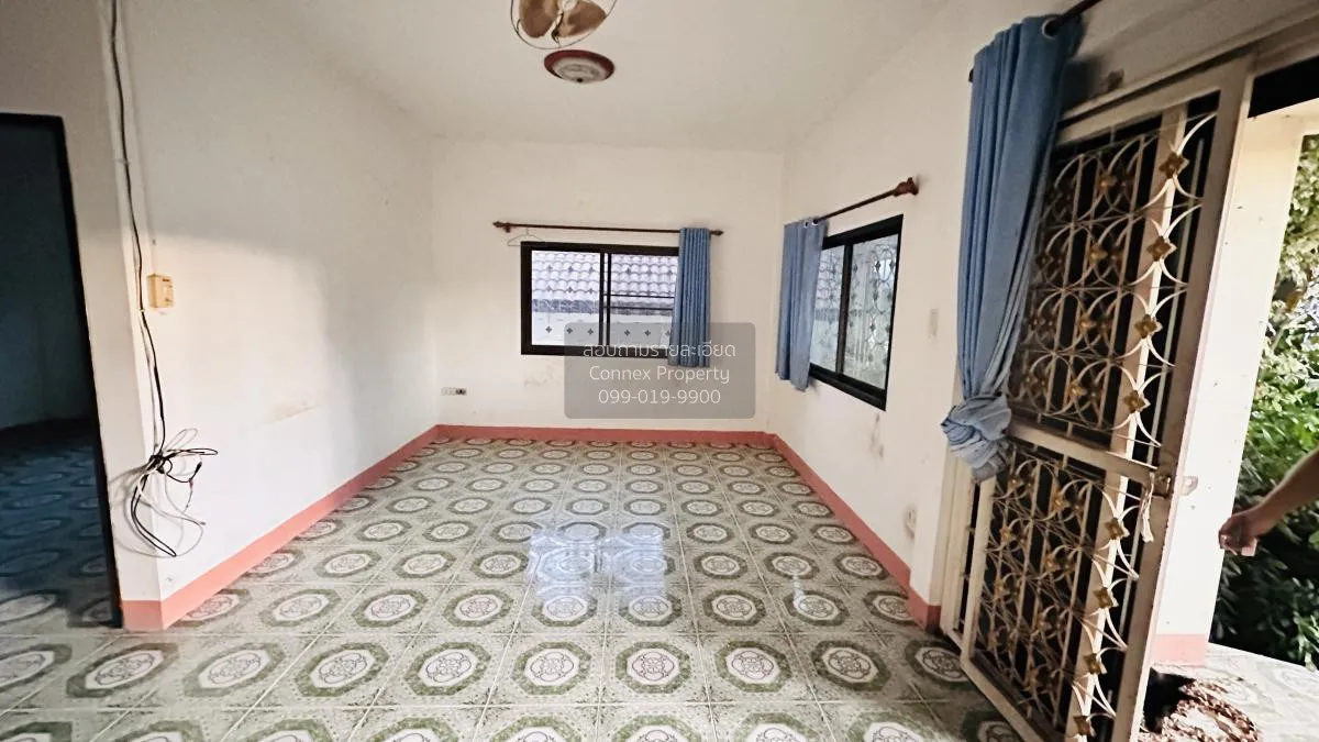 For Sale House , Duangruthai , corner unit , Saen Suk , Warin Cha