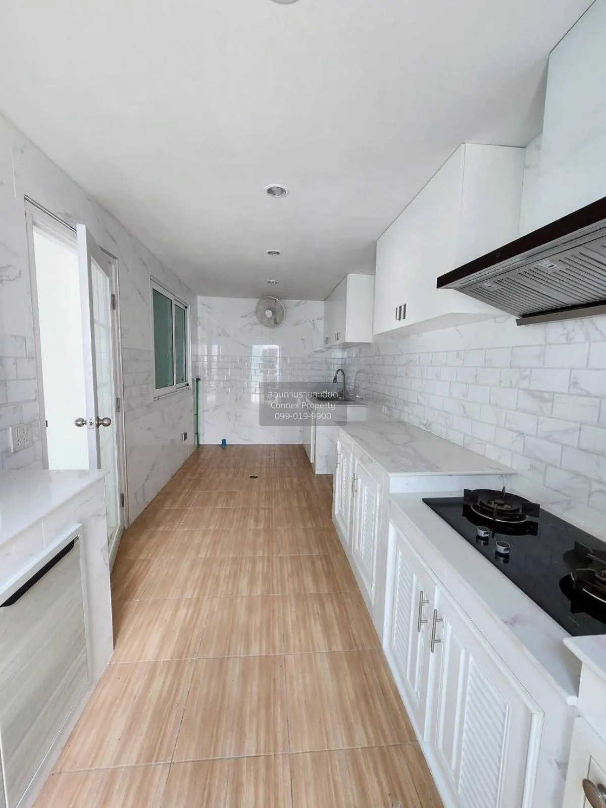 ขายทาวน์เฮ้าส์/ทาวน์โฮม  เดอะ มิราเคิล เพชรเกษม 63 โครงการ 3 หน้า